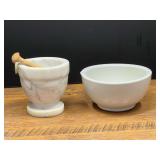 Bath…White marble mortar and pestle set, also comes with a grinding/pouring bowl. See pictures for details.