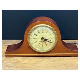 Kit...Seth Thomas Electric Lighted Dial Desk Clock in Wood Case