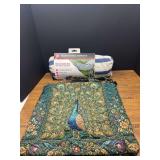 Bath…Woven double hammock, comes in original packaging, also comes with a lovely peacock themed tote bag. See pictures for details.