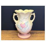 LR…Vintage Hull Art Pottery Magnolia matte vase from the 1940s. See pictures for details.