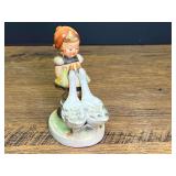 LR...Goebel Hummel Porcelain Figurine Little Governess Girl with Geese TMK-6 Germany