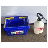 Garage… Hand carry baskets, also includes a handheld pump sprayer. See pictures for details.