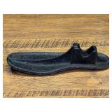 Garage… Cobbler cast-iron shoe anvil, see pictures for details.