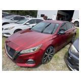 2019 Nissan Altima Sedan 2.5 SR I4, 2.5