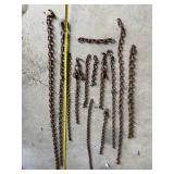 Group of log chain sections and hooks up to 77ï¿½
