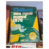 Chilton 1976 auto manual book