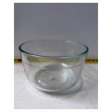 Glass mixing bowl