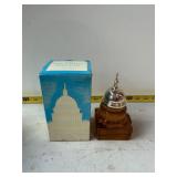 1970s Avon 'The Capitol' Aftershave bottle