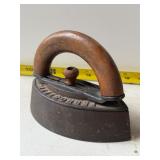 antique Ferrosteel Cleveland sad iron
