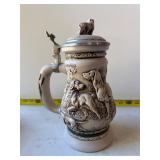 1991 Avon 'Great Dogs of the Outdoors' beer stein
