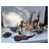 Animal figurines and more vintage items