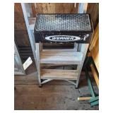 Werner 2', 300lb Step Ladder
