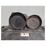 Two Cast Iron Skillets (Lodge & Pioneer Woman)
