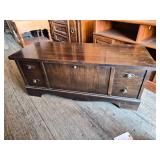 'Lane' Cedar Chest