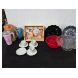 Tupperware Pitcher, Bundt Pans, Cake Tray, & Misc