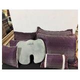 Queen sized quilt, shams, pillows, Seat Cushion