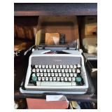Vintage olympia sm7 portable typewritter with case