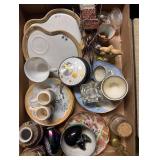 misc ceramic teacups and saucers