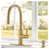 Single Handle Kitchen Faucet with Sprayer