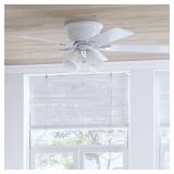 52-in Ceiling Fan/ Light and Pull Chain / 5 -Blade