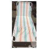 Folding Chaise Lounge Pool Chairs
