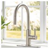 SS SingleHandle Deck-mount Kitchen Faucet/Sprayer
