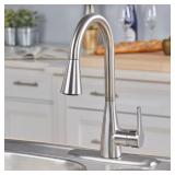 Handle Deck-mount Pull-down Kitchen Faucet/Sprayer