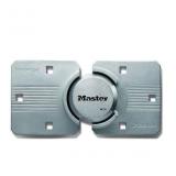 Master Lock 9-in Satin nickel Keyed hasps