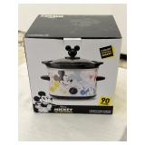 Mickey Mouse 2 Qt Slow Cooker ,NIB