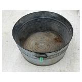 G&P #2 Galvanized Wash Tub 22'x10.5'
