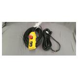 Pendant control station for hoist or crain