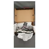 New Skechers women's shoes size 6.5