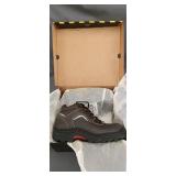 New Skechers men's work shoes size 8