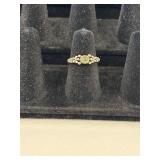 925 SE Sterling Silver Ring with Center Peridot