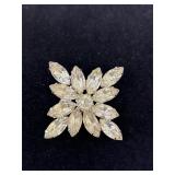 Vintage Rhinestone Flower Brooch 1.5'