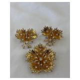 Vintage Signed Emmons Starburst Clip Earrings 1.5'