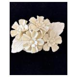 Vintage Flower Brooch 3.25'