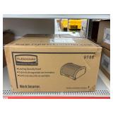 Rubbermaid locking security hood 17ï¿½ x 18.5ï¿½