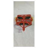 Vintage 1950's Auburn toy disc 4' x 5'