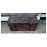 Antique Wood Trunk 18'x15.75'x14.25'