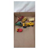 Diecast small scale toy assortment