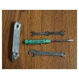 Romine Electric screwdriver, Strohs bottle opener