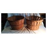 Pair of bushel baskets