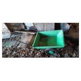 Low profile plastic yard cart