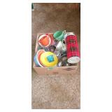 Box of vintage plastic ware and glassware