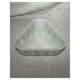 MCM Inland Glass Triangle Casserole Dish 9'