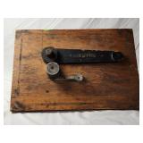 Vintage Wood Industrial Mold 20.5'L×14'H