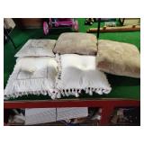 (5) Throw pillows