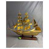 Brass 'The Sagres' sailing ship mode on stand