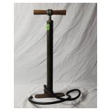 Vintage Walker MFG CO. Military Tire Pump 21'H